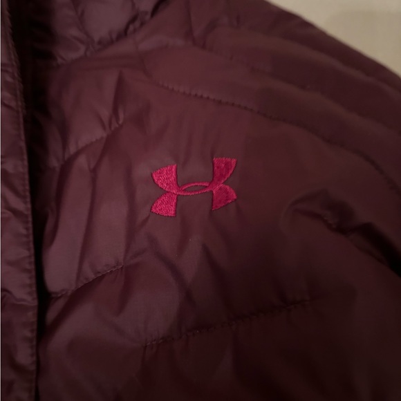 Women’s under armor jacket’ - Picture 2 of 8
